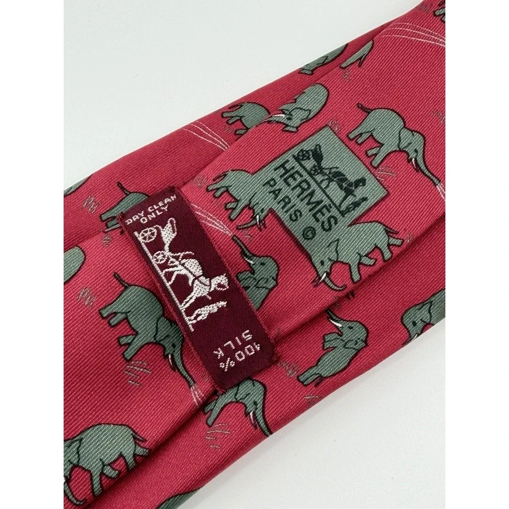 Hermes Paris Necktie Elephant Print 100% Silk Red Men's France Luxury High End